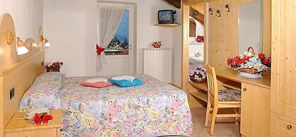 Hotel La Roccia
