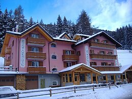 Hotel La Roccia