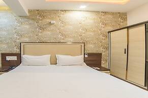 Hotel Zorba, Deesa