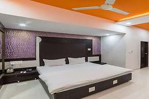 Hotel Zorba, Deesa