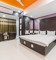 Hotel Zorba, Deesa