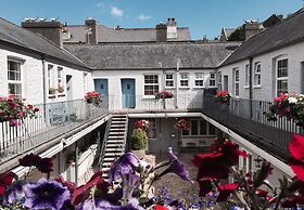 Trinity Mews