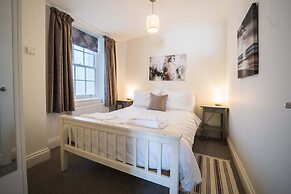 Trinity Mews