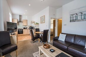 Trinity Mews