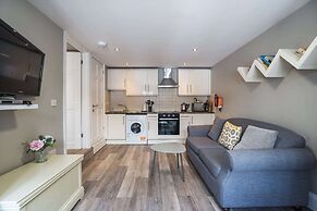 Trinity Mews
