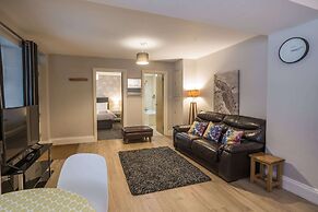 Trinity Mews