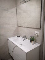 Bgy Central Apartment