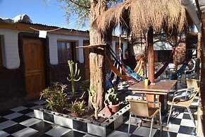 Hostal La Florida - Hostel