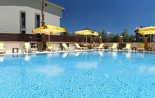 Asmira Royal Hotel