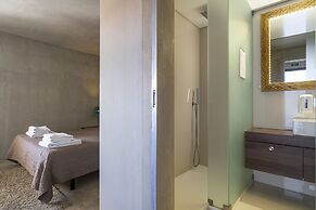N1 Hostel Apartments & Suites
