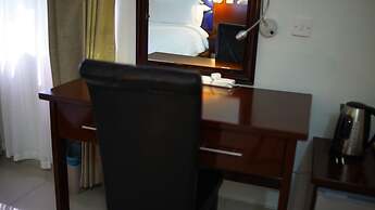 Maun Executive Inn