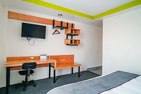 Hotel Brisas Express