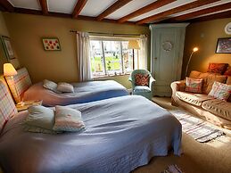 The Old Manor House B & B