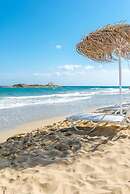 Enorme Ammos Beach