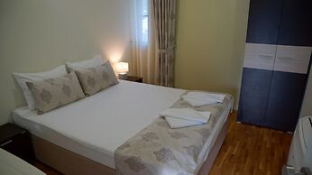 M-Club Hotel