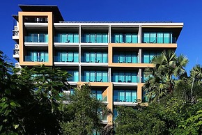 Montana Hotel
