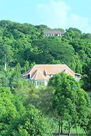 Montana Hotel