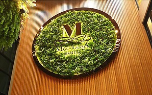 Montana Hotel