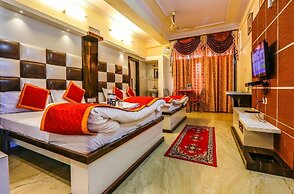 Hotel Ganpati Plaza