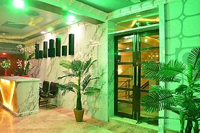 Hotel Ganpati Plaza