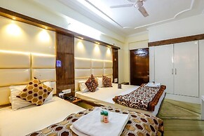 Hotel Ganpati Plaza