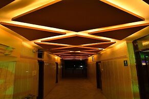 Hotel Ganpati Plaza