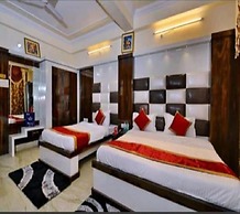 Hotel Ganpati Plaza