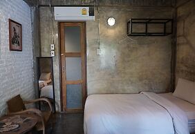 Huen Chang Puek Hotel