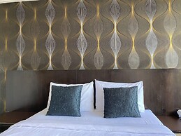 The Singora Hotel