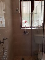 Valley Heights Guest House B&B