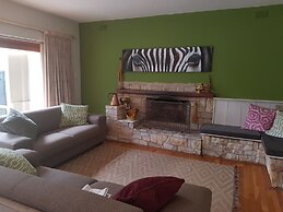 Valley Heights Guest House B&B