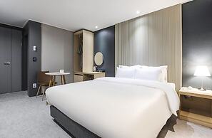 JJ Hotel