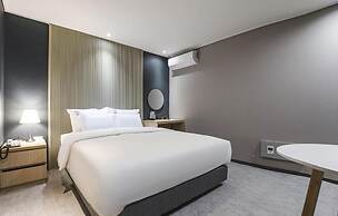 JJ Hotel