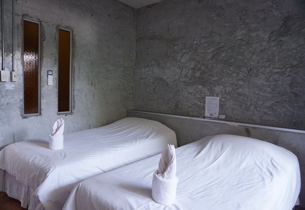 K-1 Modern Art Hotel