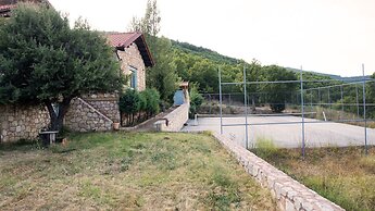 Ariadne Eco Retreat