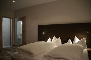 Hotel & Restaurant Castell