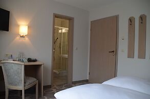 Hotel & Restaurant Castell