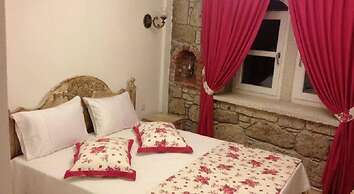 Alacati Ciftekuyu Butik Otel