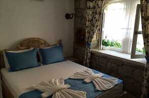Alacati Ciftekuyu Butik Otel