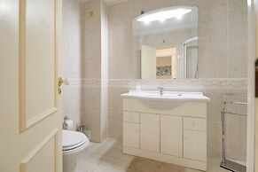 Villas2go2 Crown