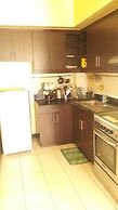 Migz N Tons Place at Cypress Towers