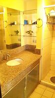 Migz N Tons Place at Cypress Towers