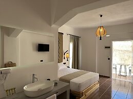 Armeno Resort and Armeno Annex