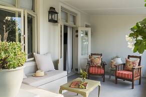 Cape Vue Country House