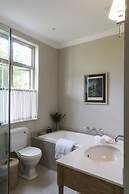 Cape Vue Country House
