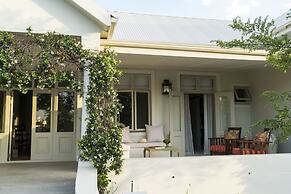 Cape Vue Country House