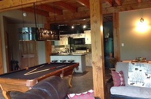 Strong Timbers B&B
