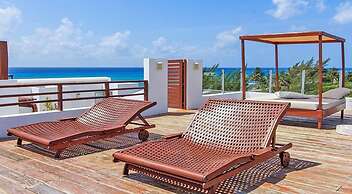 Casa del Mar 114 by PRP