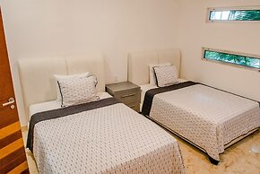 Casa del Mar 114 by PRP