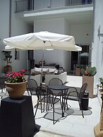Up Room & Suite